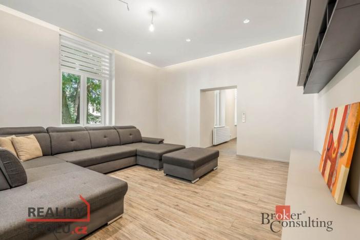 Prodej bytu 3+1, Liberec - Liberec I-Staré Město, U Náspu, 107 m2