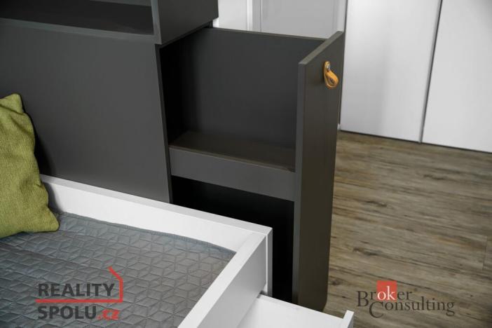 Prodej bytu 3+1, Liberec - Liberec I-Staré Město, U Náspu, 107 m2