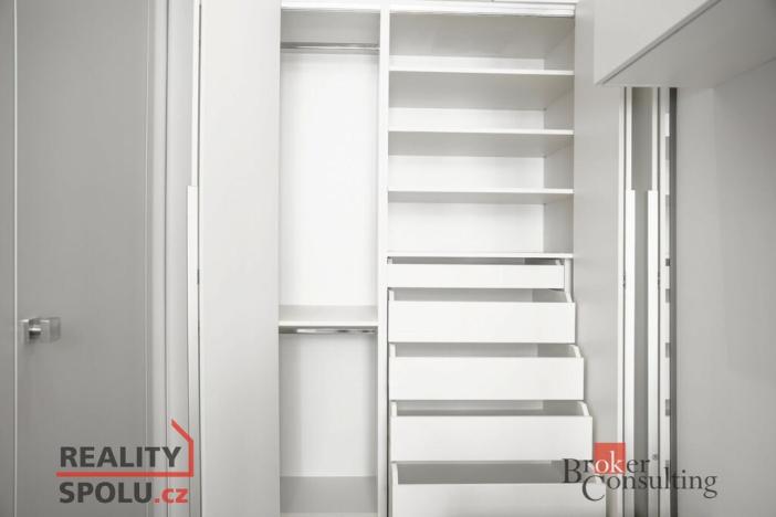 Prodej bytu 3+1, Liberec - Liberec I-Staré Město, U Náspu, 107 m2