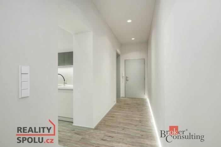 Prodej bytu 3+1, Liberec - Liberec I-Staré Město, U Náspu, 107 m2