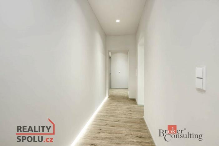 Prodej bytu 3+1, Liberec - Liberec I-Staré Město, U Náspu, 107 m2