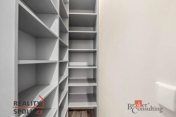 Prodej bytu 3+1, Liberec - Liberec I-Staré Město, U Náspu, 107 m2