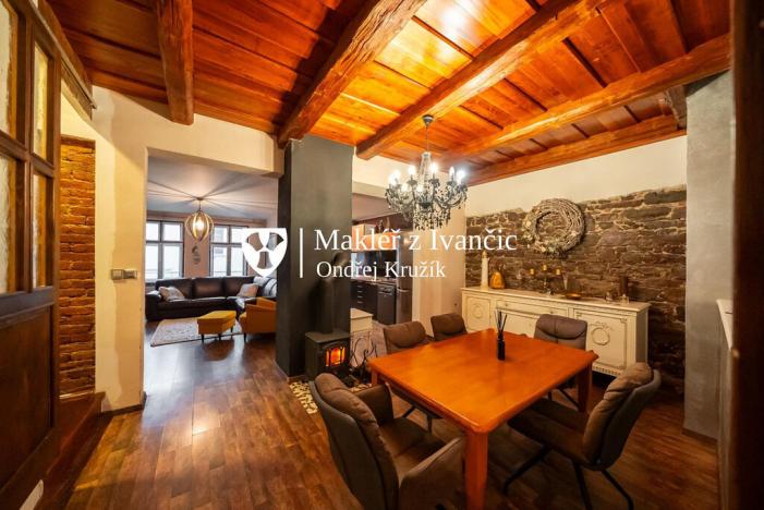 Pronájem rodinného domu, Ivančice, Jana Schwarze, 178 m2