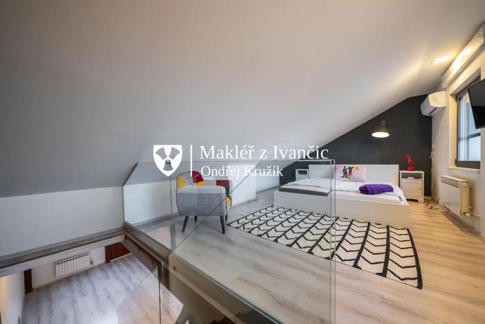 Pronájem rodinného domu, Ivančice, Jana Schwarze, 178 m2