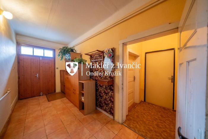 Prodej rodinného domu, Hluboké, 107 m2