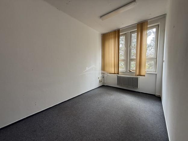 Pronájem kanceláře, Pelhřimov, Pražská, 30 m2