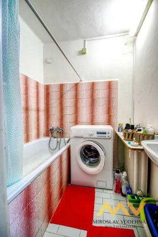 Pronájem bytu 2+1, Hradec Králové, Na Střezině, 55 m2