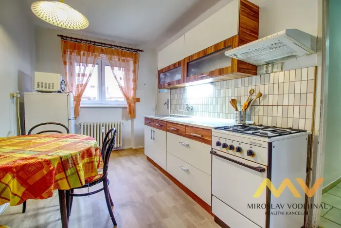 Pronájem bytu 2+1, Hradec Králové, Na Střezině, 55 m2