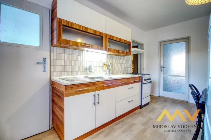 Pronájem bytu 2+1, Hradec Králové, Na Střezině, 55 m2