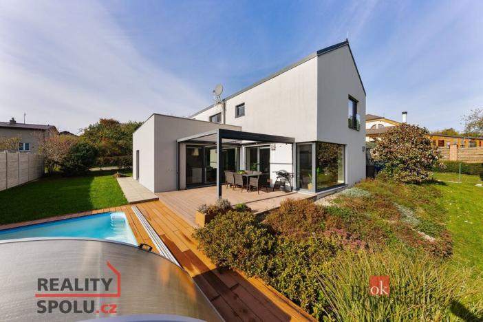 Prodej rodinného domu, Velké Popovice, U Školky, 190 m2