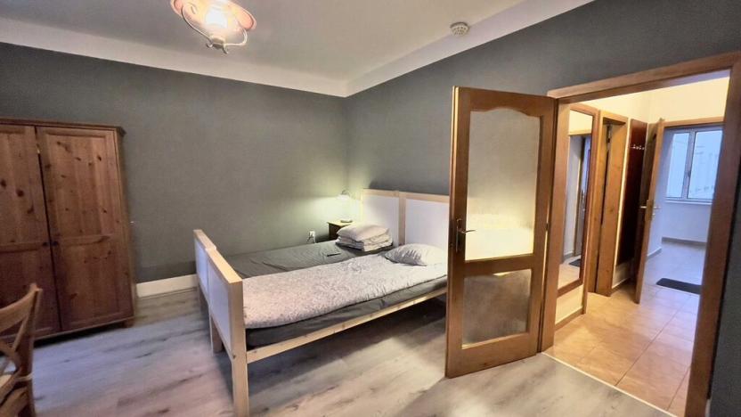 Pronájem bytu 1+kk, Praha - Vršovice, Donská, 25 m2