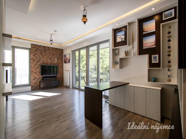 Pronájem bytu 2+kk, Praha - Žižkov, Hartigova, 58 m2