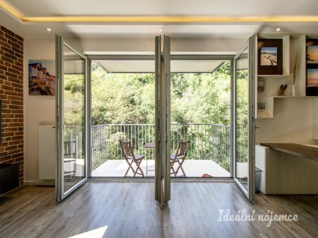 Pronájem bytu 2+kk, Praha - Žižkov, Hartigova, 58 m2