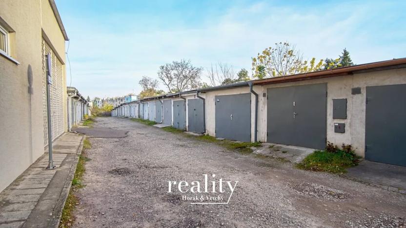 Pronájem garáže, Znojmo, Sokolovská, 18 m2