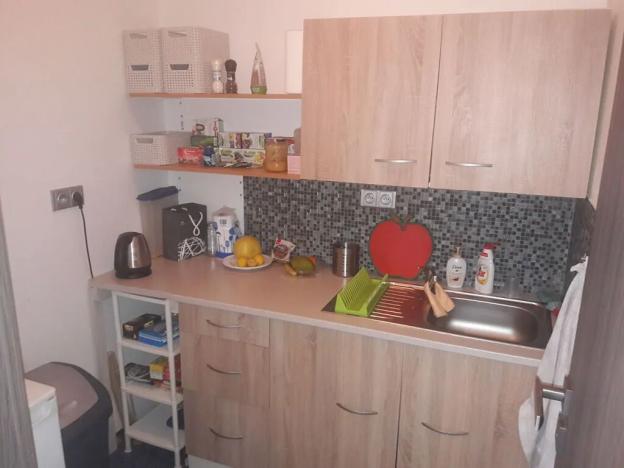 Pronájem kanceláře, Praha - Kyje, Vajgarská, 216 m2