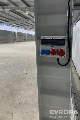 Pronájem skladu, Děčín, okres děčín, 840 m2