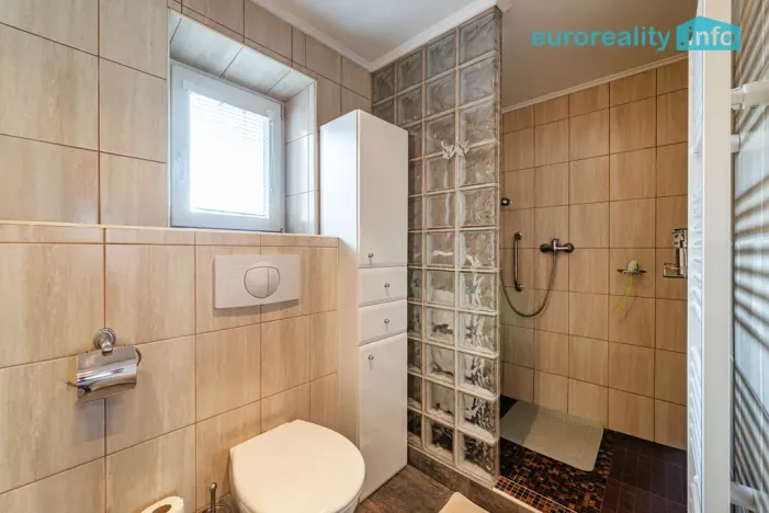 Prodej rodinného domu, Chodová Planá, Pivovarská, 274 m2