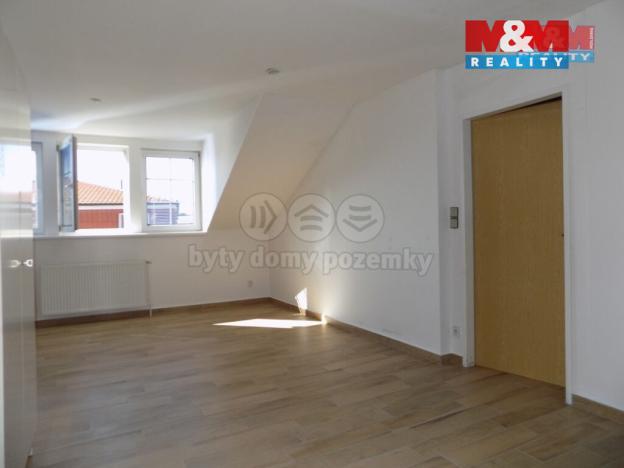 Pronájem bytu 3+1, Beroun - Beroun-Závodí, Na Cibulce, 84 m2