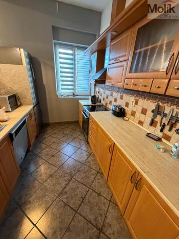 Prodej rodinného domu, Modlany - Věšťany, 268 m2