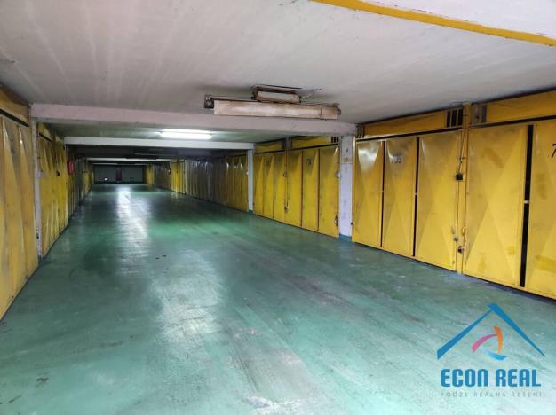 Pronájem garáže, Praha - Troja, Čimická, 16 m2