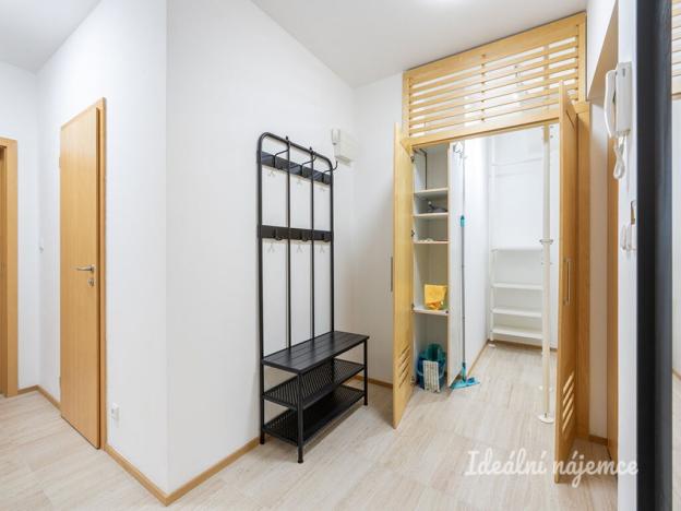 Pronájem bytu 2+kk, Praha - Zličín, Sazovická, 63 m2