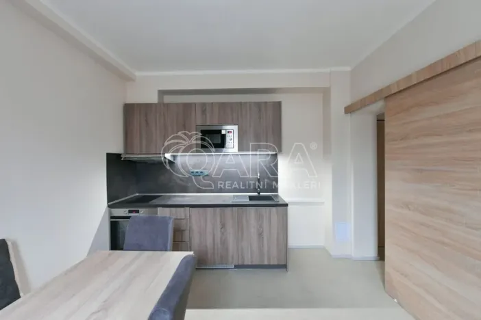 Pronájem bytu 1+1, Praha - Střížkov, Chrastavská, 28 m2