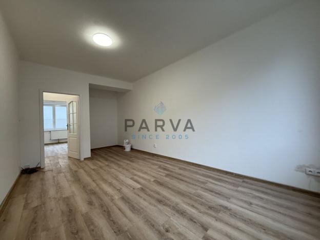 Pronájem bytu 2+1, Hrádek, 1. máje, 56 m2