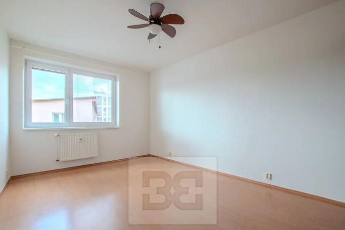 Pronájem bytu 2+kk, Praha - Záběhlice, Záběhlická, 54 m2