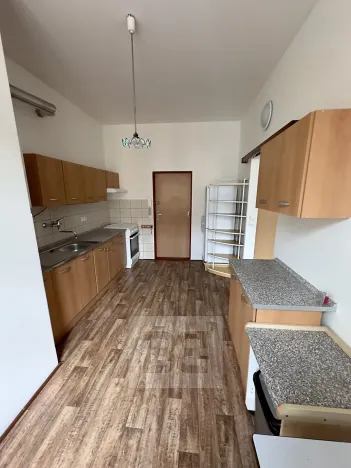 Pronájem bytu 2+kk, Praha - Malá Strana, Petřínská, 38 m2