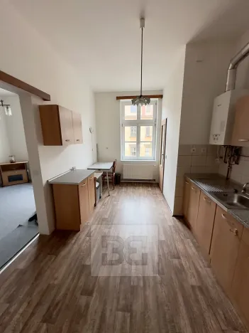Pronájem bytu 2+kk, Praha - Malá Strana, Petřínská, 38 m2