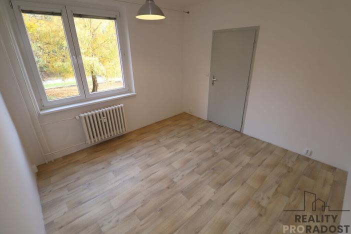 Pronájem bytu 3+1, Brno, Krymská, 75 m2