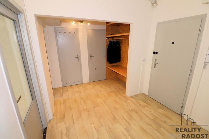 Pronájem bytu 3+1, Brno, Krymská, 75 m2