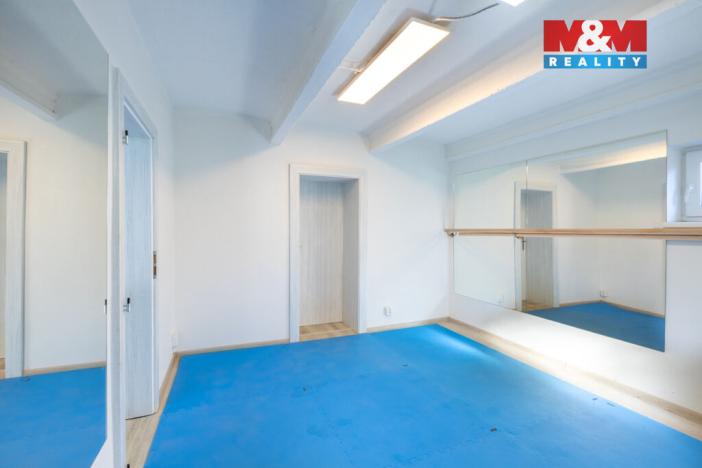 Pronájem obchodního prostoru, Louny, Josefa Schovánka, 50 m2