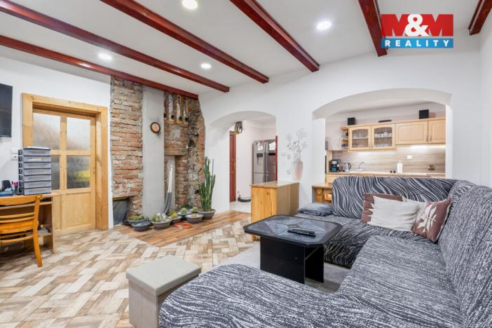 Prodej rodinného domu, Žalany, Pražská, 167 m2