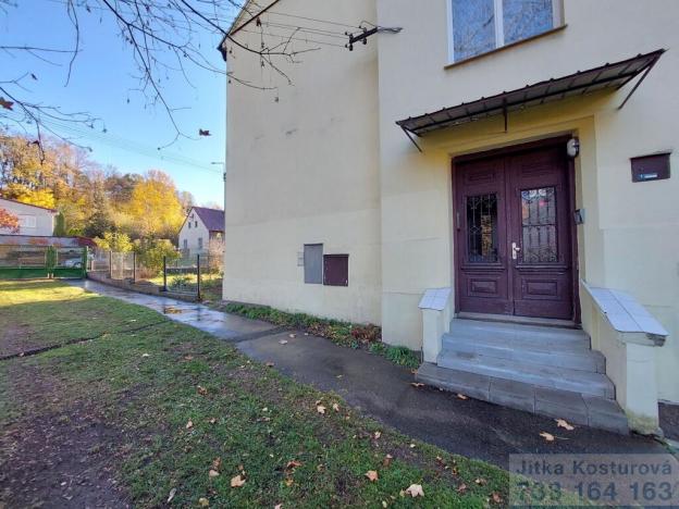 Pronájem bytu 2+1, Krnov - Pod Cvilínem, Chářovská, 90 m2