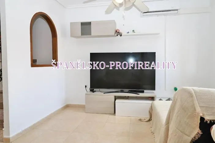 Prodej vily, Torrevieja, Španělsko, 90 m2