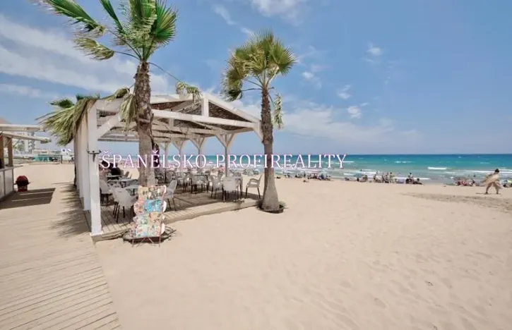 Prodej bytu 3+kk, Torrevieja, Španělsko, 66 m2