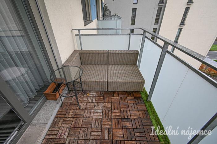 Pronájem bytu 2+kk, Brno, Poříčí, 57 m2