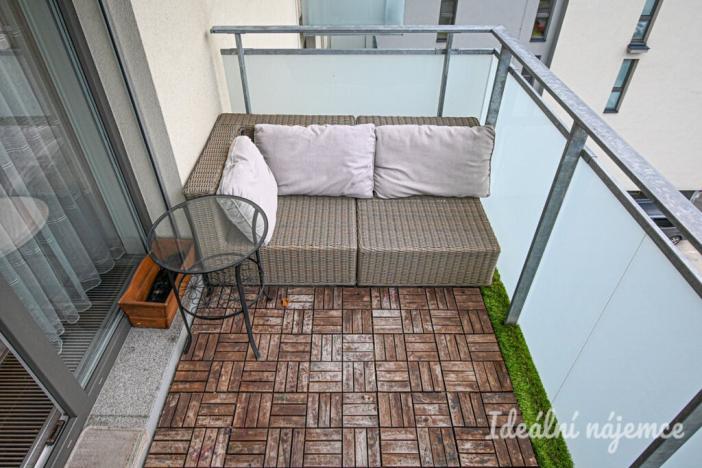 Pronájem bytu 2+kk, Brno - Pisárky, Poříčí, 57 m2