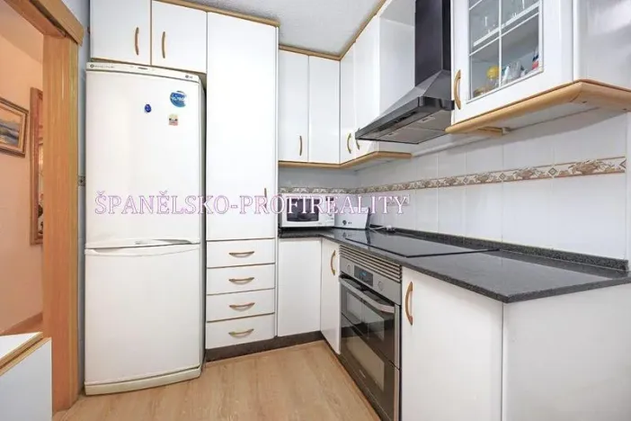 Prodej bytu 4+1, Torrevieja, Španělsko, 89 m2