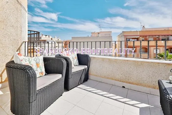 Prodej bytu 3+1, Torrevieja, Španělsko, 100 m2