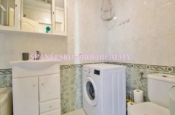 Prodej bytu 4+kk, Torrevieja, Španělsko, 61 m2