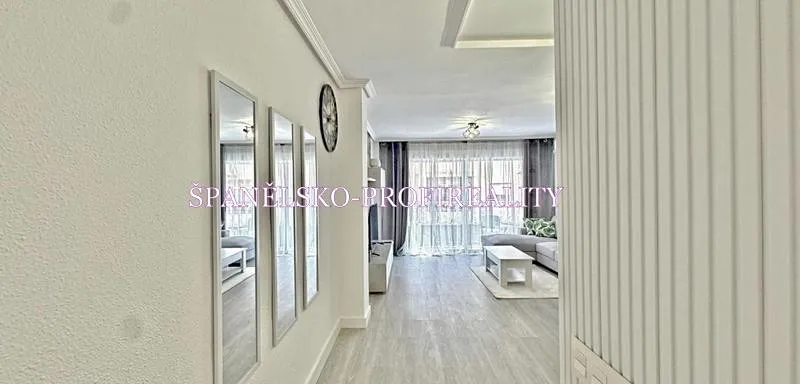 Prodej bytu 3+kk, Torrevieja, Španělsko, 75 m2