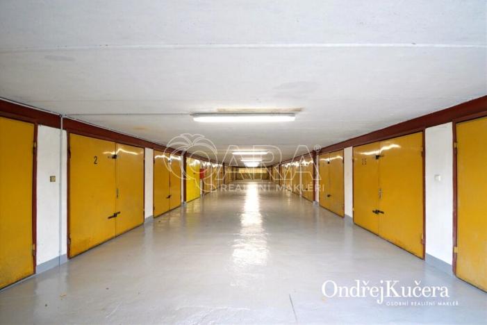 Prodej garáže, Praha - Čimice, K Ládví, 17 m2