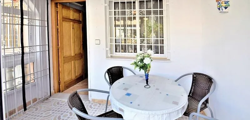 Prodej bytu 3+kk, Torrevieja, Španělsko, Calle Mar García Torregrosa, 54 m2