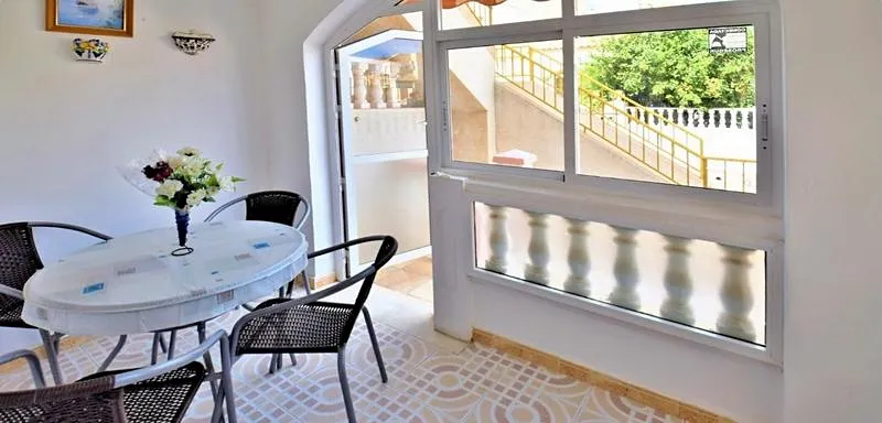 Prodej bytu 3+kk, Torrevieja, Španělsko, Calle Mar García Torregrosa, 54 m2