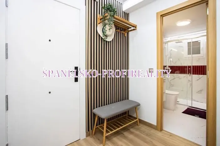 Prodej bytu 3+kk, Alicante, Španělsko, 75 m2