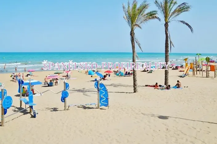 Prodej bytu 3+kk, Alicante, Španělsko, 75 m2