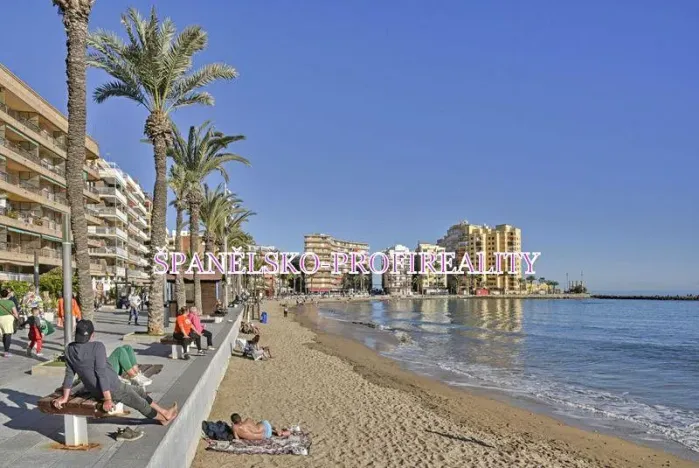 Prodej bytu 3+kk, Torrevieja, Španělsko, 55 m2