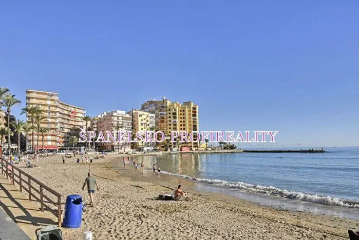 Prodej bytu 3+kk, Torrevieja, Španělsko, 55 m2